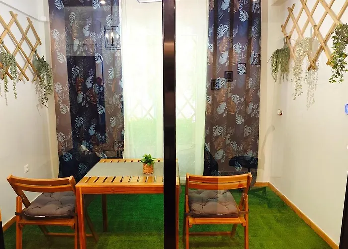 Central Apartment In Athens